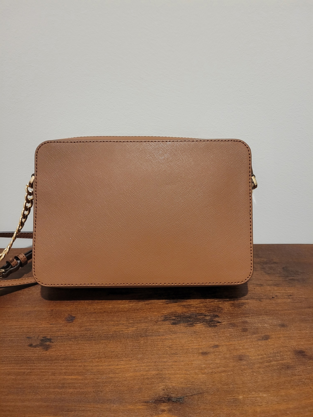 Michael Kors Jet Set Travel Crossbody Bag in Brown with Card Holder - Picture 3 of 7
